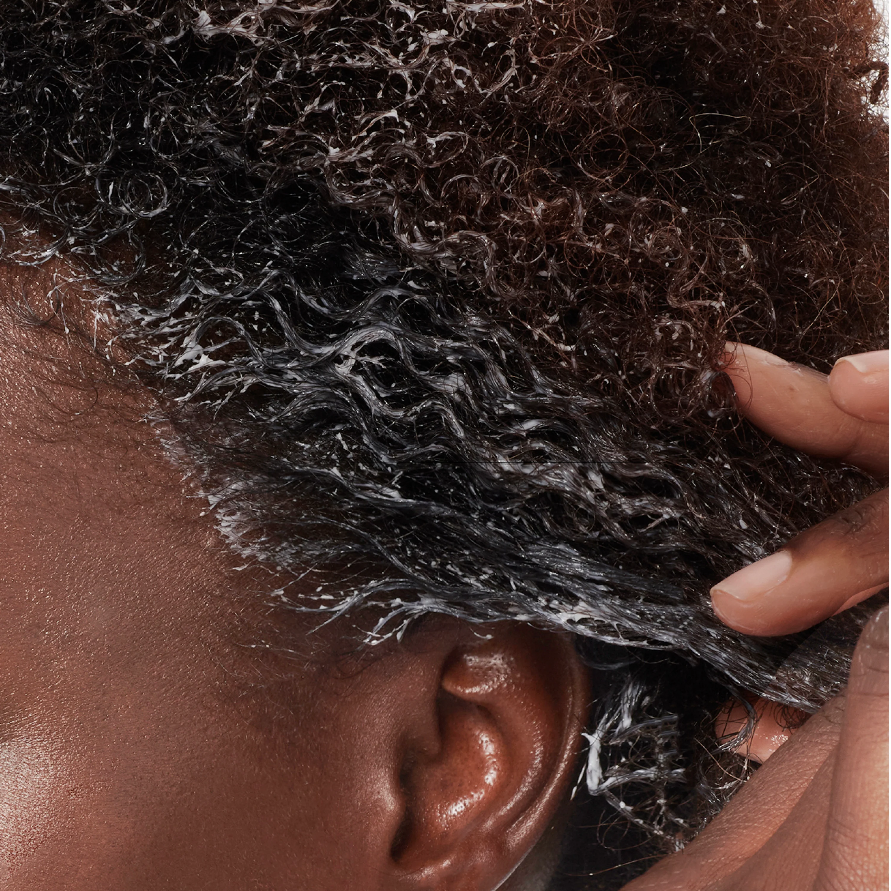 Goddess Strength Cocoon Hydrating Hair Mask - Image 3
